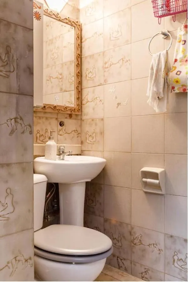 2Bd- Perfect Location With Square View Apartment Thessaloniki